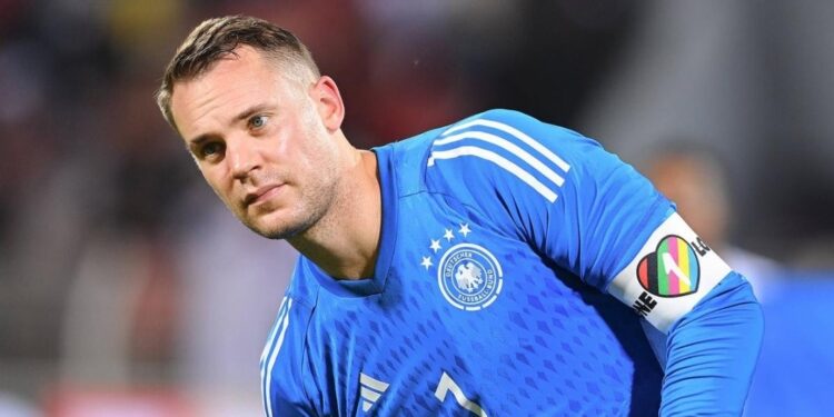 Capitan de Alemania desafía a la FIFA y usa brazalete Arcoiris.