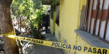 Odontólogo asesinó a su esposa y después se suicidó.