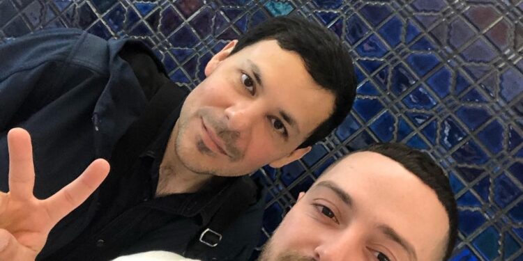 Revelan que Pee Wee se casó con su manager.