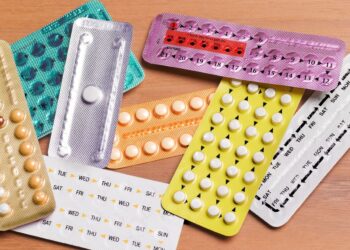 Anticonceptivos hormonales aumentan riesgo de cáncer de mama.