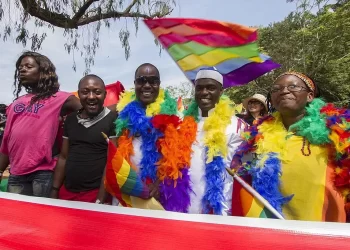 Uganda castigará con 10 años de cárcel el homosexualismo.