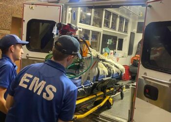 Trasladan a menor a hospital de Texas por quemaduras de tercer grado.