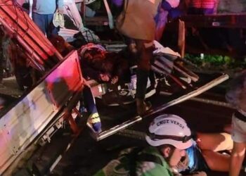 4 fallecidos y 5 heridos deja accidente de tránsito en Comalapa.