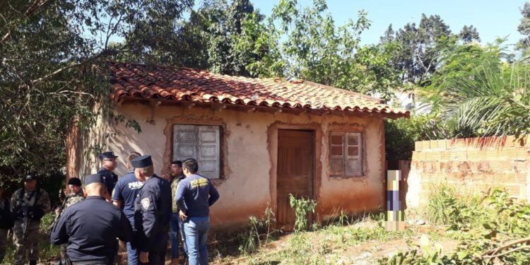 Madre cambia a su bebé de 3 años por drogas.