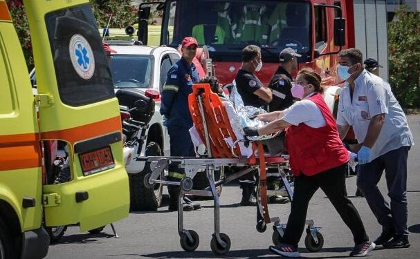 Decenas de migrantes mueren en Grecia tras naufragio de barco.
