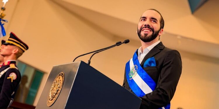 44 alcaldías, 60 diputados y combate a la corrupción.  Propuestas del Presidente Nayib Bukele.