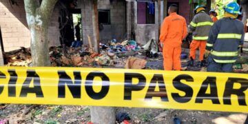 Una mujer falleció tras explosión en cohetería clandestina.