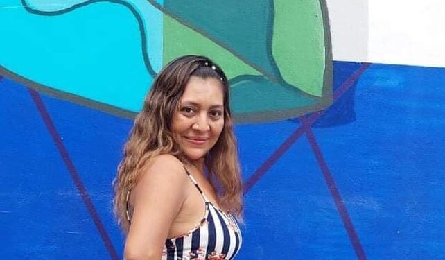 “Hombres me sobran y con dinero más”. Yanira Berríos.