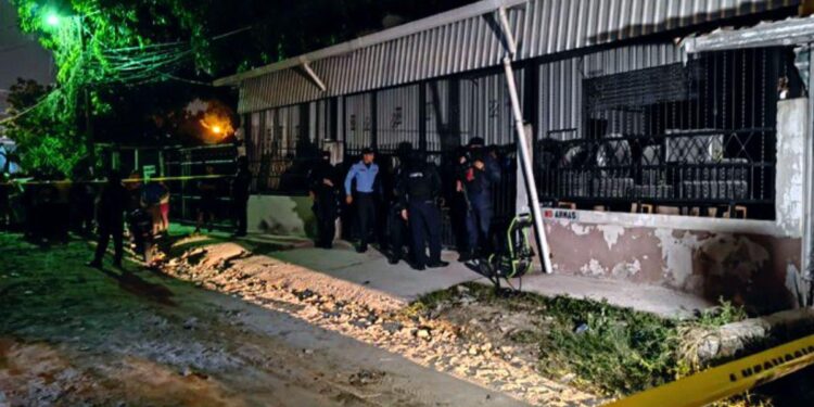 11 personas murieron acribilladas en Honduras.