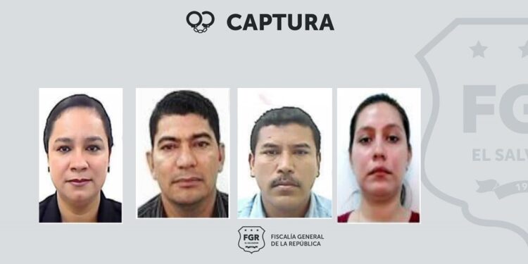 Capturan a empleados de la Corte de Cuentas.