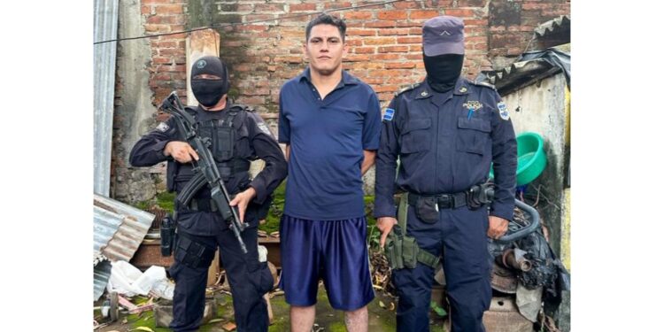 Capturan a “asesino serial” en San Miguel.