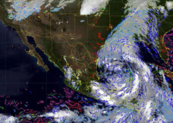 Tormenta “Alberto” amenaza a México y Texas.