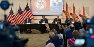 Florida aprueba ley antiinmigrantes severa.