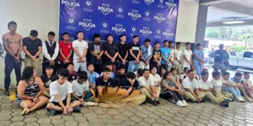 Capturan a estudiantes que pretendían formar nueva pandilla.