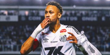 Neymar genera polémica en redes por “like” a foto de una modelo