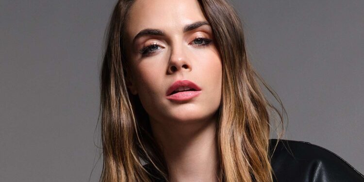 Cara Delevingne reinventa su carrera: de la pasarela a los escenarios musicales