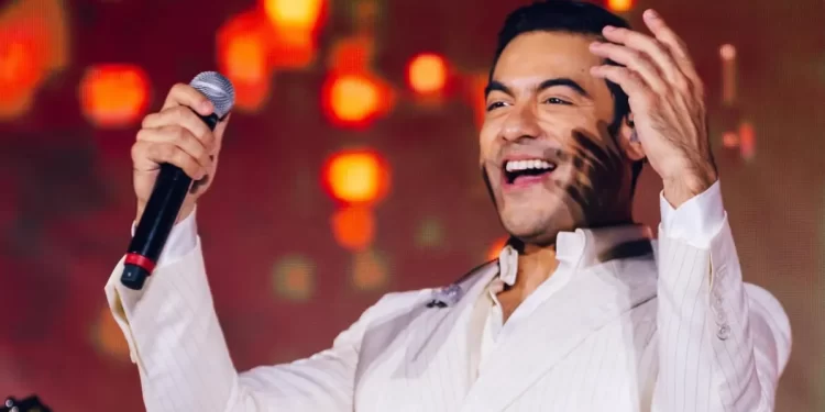 Carlos Rivera revela lesión en las cuerdas vocales y suspende conciertos