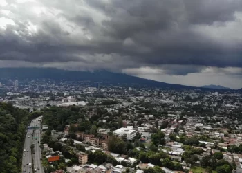 MARN advierte sobre posible temporal que afectaría a El Salvador entre el 23 y 25 de septiembre.