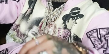 Anuel AA sorprende con mensaje para Karol G: “Vuelve, desbloquéame, bebé”